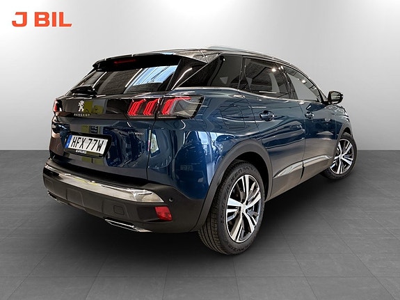 Peugeot 3008 3 of 17