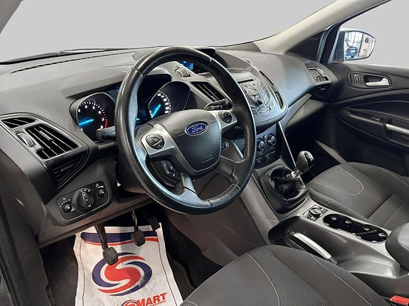 Ford Kuga 13 of 21