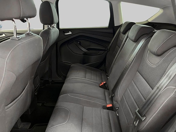 Ford Kuga 10 of 21