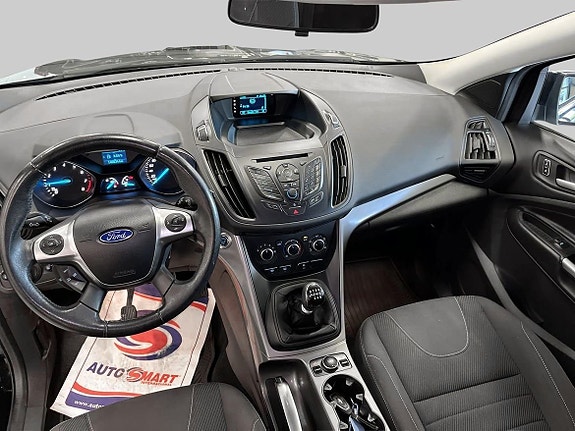 Ford Kuga 11 of 21