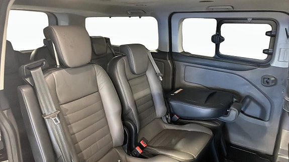 Ford Custom Tourneo 5 of 9