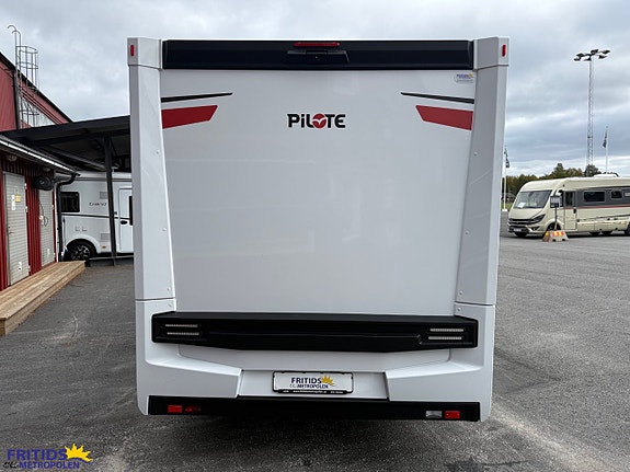 Pilote G740 FGJ Evidence 180hk-Alde diesel-Lithium-10" media 3 of 22