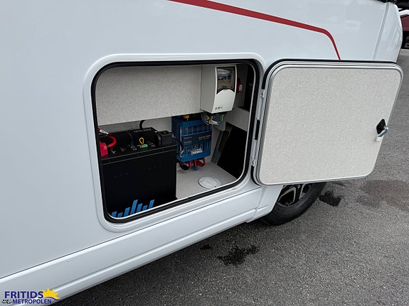 Pilote G740 FGJ Evidence 180hk-Alde diesel-Lithium-10" media 8 of 22