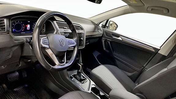 Volkswagen Tiguan Allspace 7 of 13