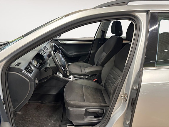 Skoda Octavia 9 of 17
