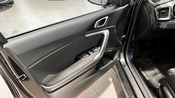 Kia Ceed 11 of 12