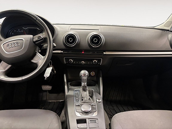 Audi A3 12 of 18