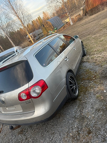 Volkswagen Passat 3 of 4