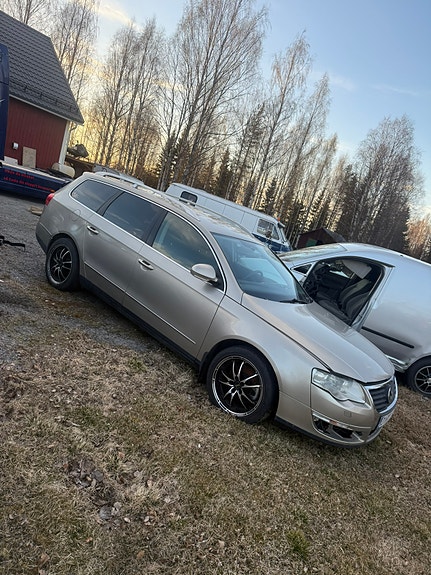 Volkswagen Passat 4 of 4