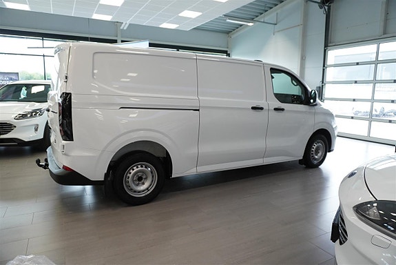 Ford Transit Custom 4 of 12
