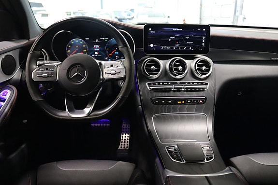 Mercedes-Benz GLC300 de 12 of 26