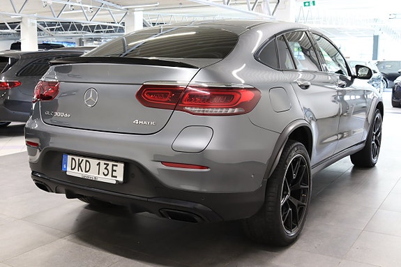 Mercedes-Benz GLC300 de 8 of 26