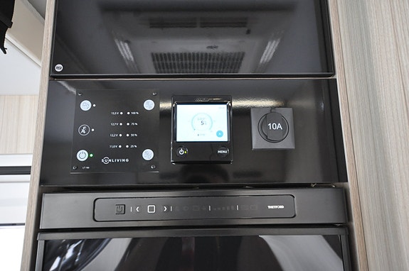Sun Living S 75 SC Alde+AC Bodel+Lithium-Solcell+5PL+Taksäng+B körkort 12 of 26