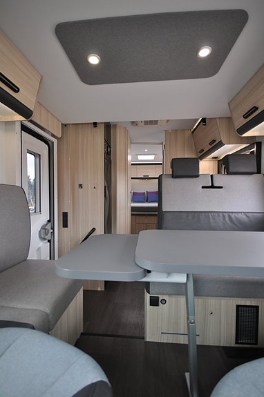 Sun Living S 75 SC Alde+AC Bodel+Lithium-Solcell+5PL+Taksäng+B körkort 6 of 26