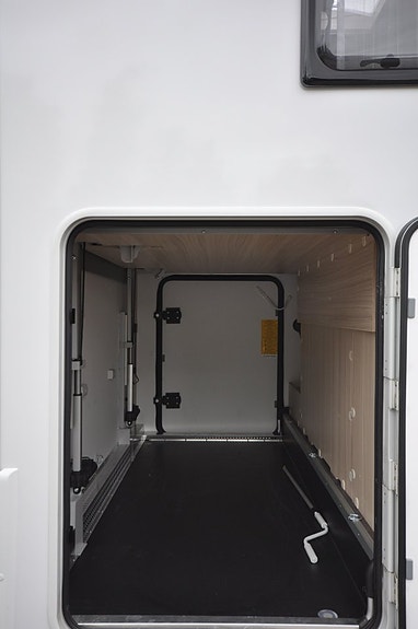 Sun Living S 75 SC Alde+AC Bodel+Lithium-Solcell+5PL+Taksäng+B körkort 23 of 26