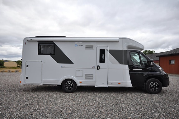 Sun Living S 75 SC Alde+AC Bodel+Lithium-Solcell+5PL+Taksäng+B körkort 2 of 26