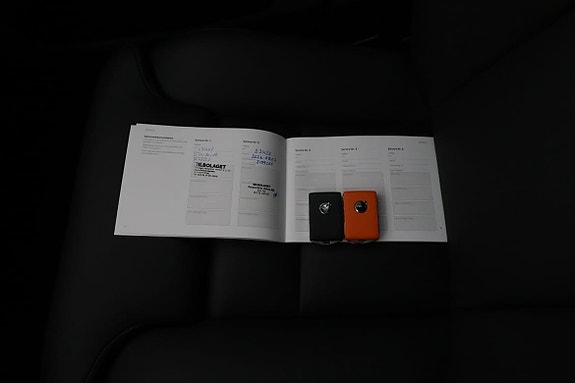 Volvo XC60 15 of 17