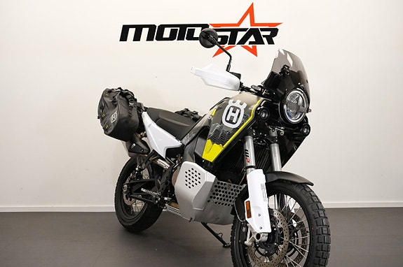 Husqvarna Norden 901 Expedition 3 of 4