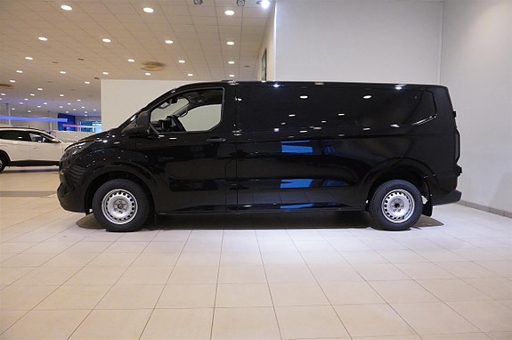 Ford Transit Custom 3 of 11