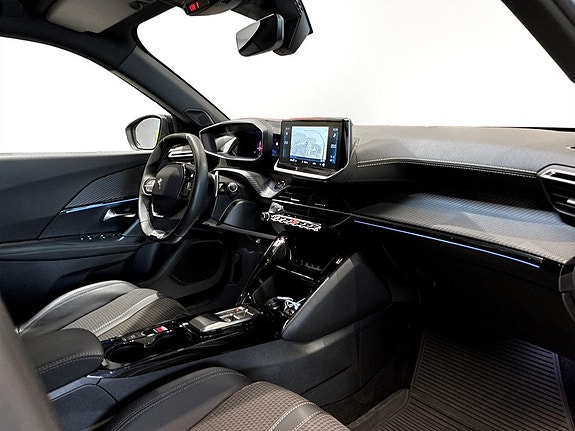 Peugeot 2008 14 of 19