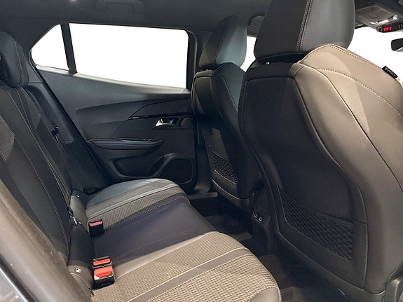 Peugeot 2008 15 of 19