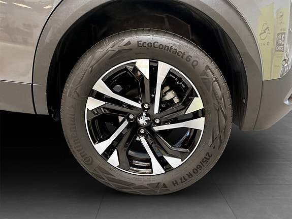 Peugeot 2008 18 of 19