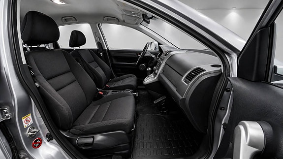 Honda CR-V 9 of 19