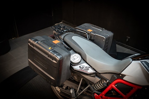 BMW F 800 GS Trophy 12 of 16