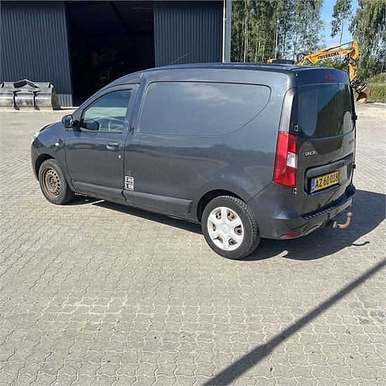 Dacia Dokker - Ny motor / New engine 2 of 29