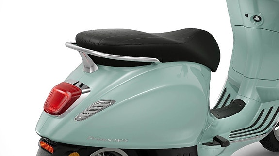 Vespa Primavera Elettrica 45 14 of 20