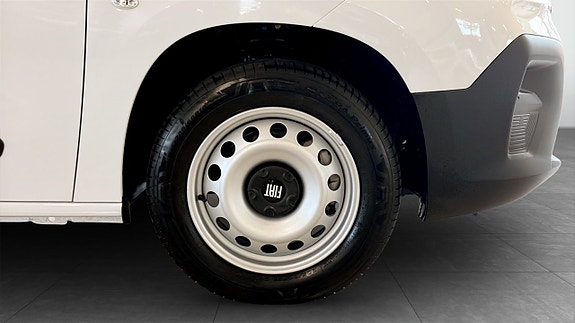 Fiat Doblo 9 of 12