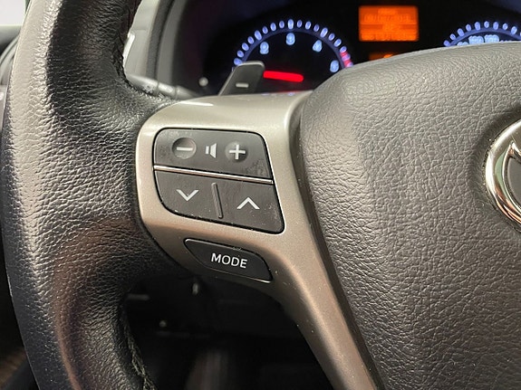 Toyota Avensis 22 of 25