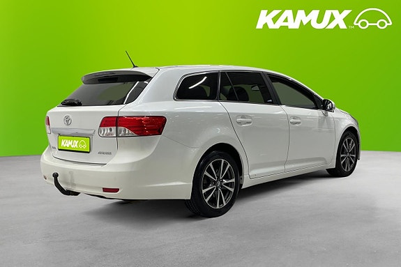 Toyota Avensis 4 of 25