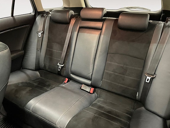 Toyota Avensis 14 of 25