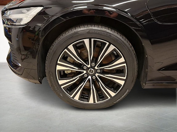 Volvo V60 9 of 14