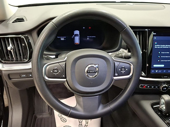 Volvo V60 10 of 14
