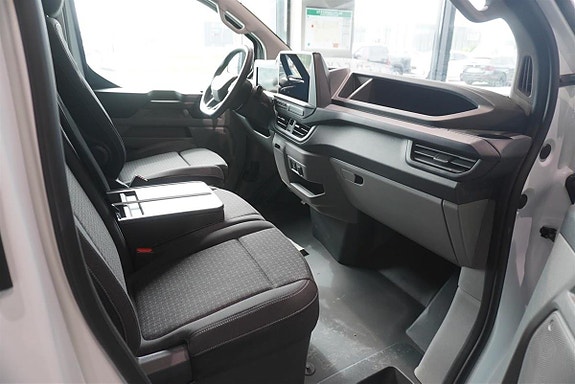 Ford Transit Custom 5 of 11