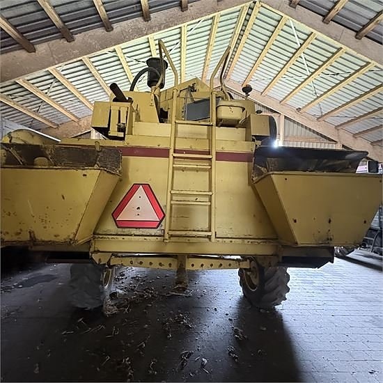 New Holland TF44 - Skærebord /header 24 ft 5 of 30