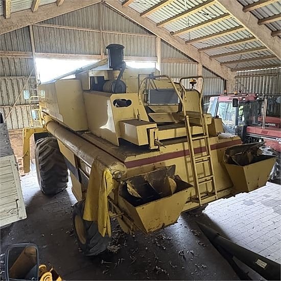 New Holland TF44 - Skærebord /header 24 ft 4 of 30