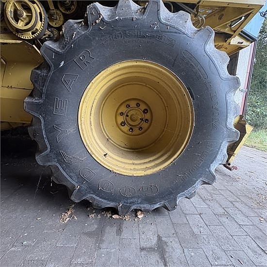 New Holland TF44 - Skærebord /header 24 ft 18 of 30