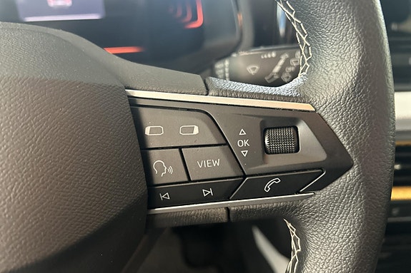 Seat Arona 21 of 26