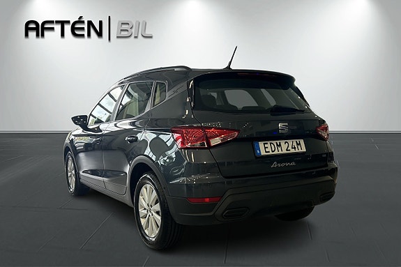 Seat Arona 8 of 26