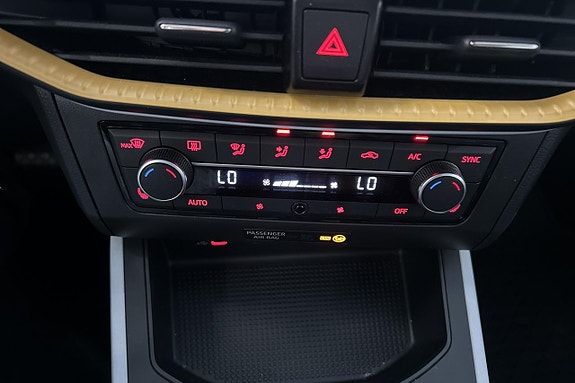 Seat Arona 25 of 26
