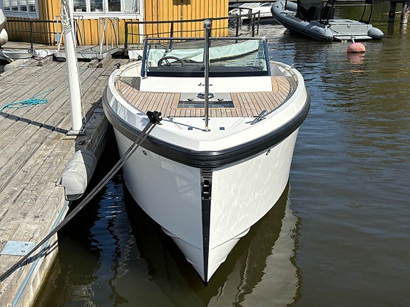 Delta 26 open 2015 D3 320h 4 of 11