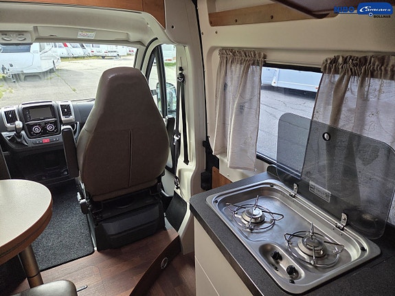 Carthago MALIBU VAN 640 LE (Automat) 13 of 15