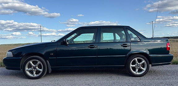 Volvo S70 3 of 6