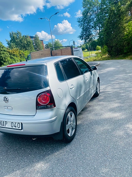 Volkswagen Polo 5 of 9