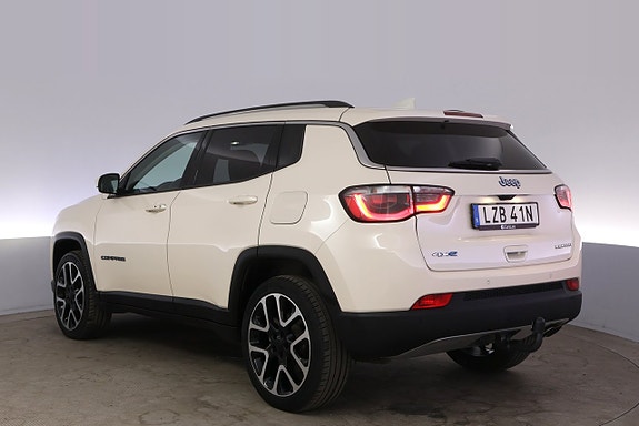 Jeep Compass 4 of 27