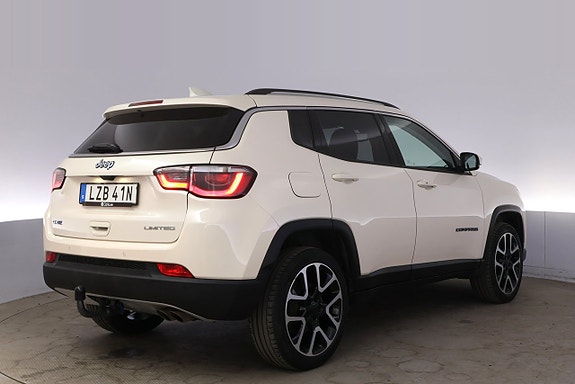 Jeep Compass 5 of 27