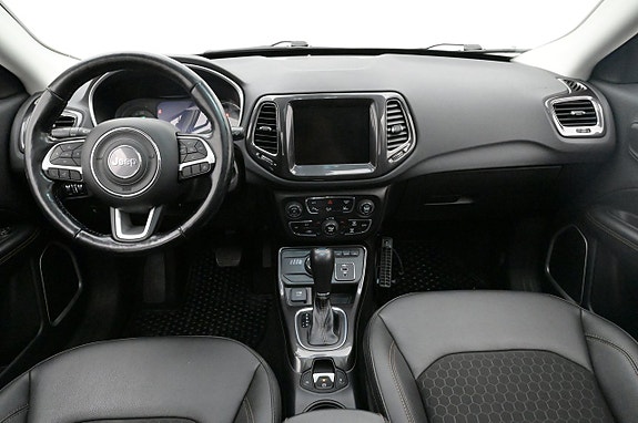 Jeep Compass 6 of 27